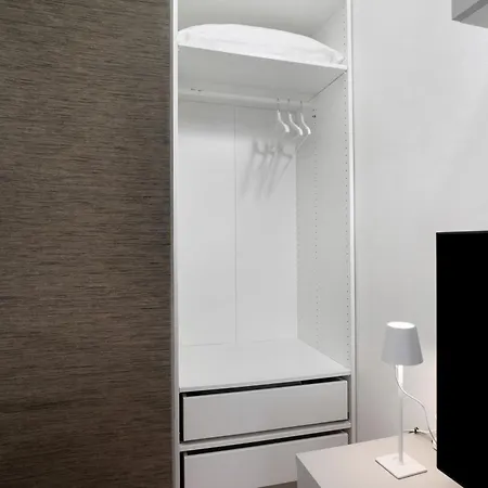 La Perla Grigia Apartament *