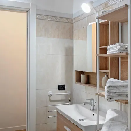 La Perla Grigia דירה *